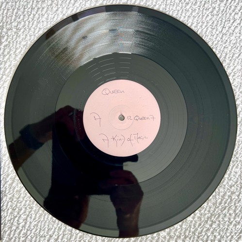 Queen - A Kind Of Magic 12" 12QUEEN7 (45 RPM, Promo, White Label, Pink Label)