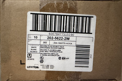 10 PCS Leviton 5622-2W - 20 Amp - Rocker Double-Pole AC Switch - White