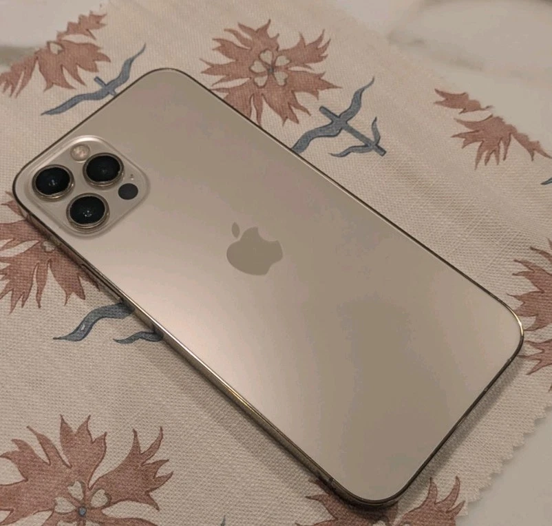 Apple iPhone 12 Pro · 512GB, photo 2 of 2