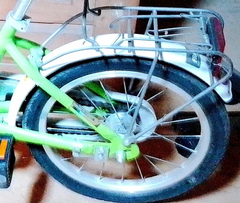 leichtes Puky Fahrrad 16 Zoll grün Gepäckträger Kinderfahrrad höhenverstellbar - Bild 2 von 4