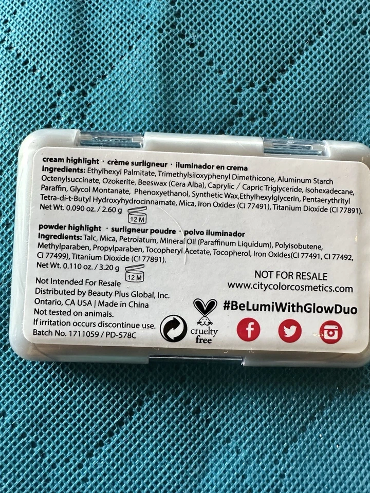 City Color Cream/Powder Highlight GLOW DUO-New/Discontinued - Image 2 of 2