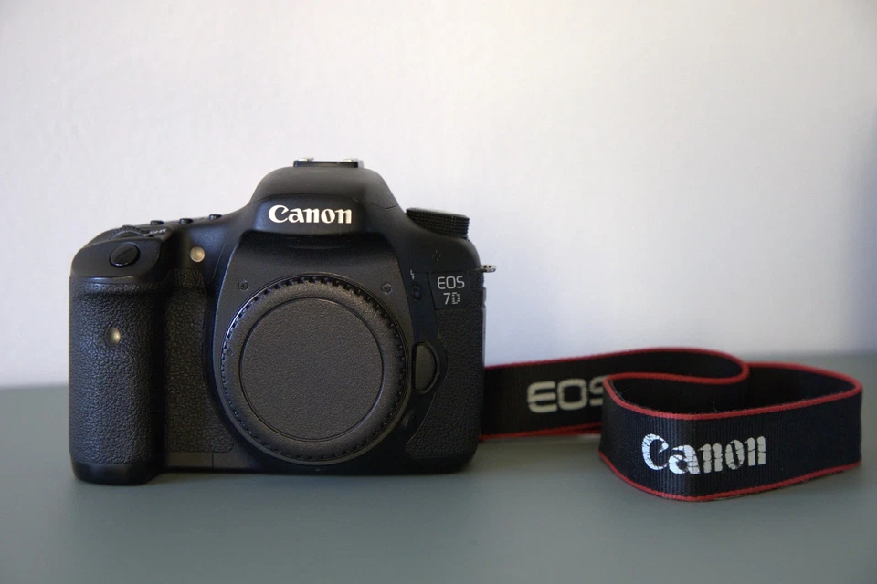 Canon EOS 7D, foto 2 di 4