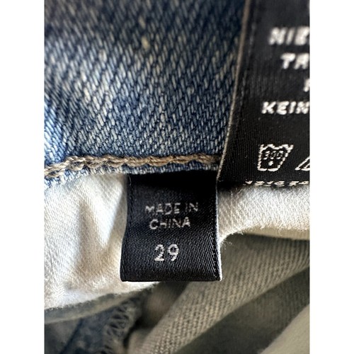 Pantalones de mezclilla recortados de pierna recta lavado claro azul talla 29 de J Brand - Imagen 10 de 10