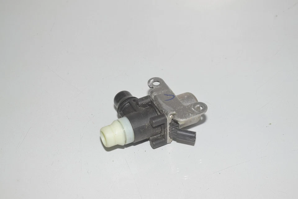 BMW G08 iX3 Electric Shut-Off Shut Off Valve 9452052 11519452052 - Image 3 of 4