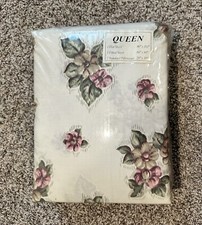 Vintage Queen Comforter Bed Set in style Laura Ashley