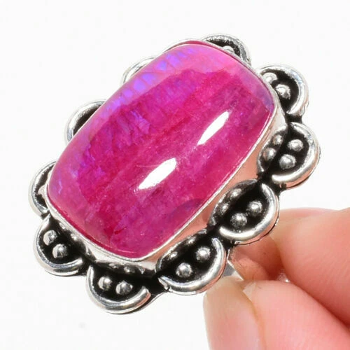 Anelli di lusso con gemme rose corallo