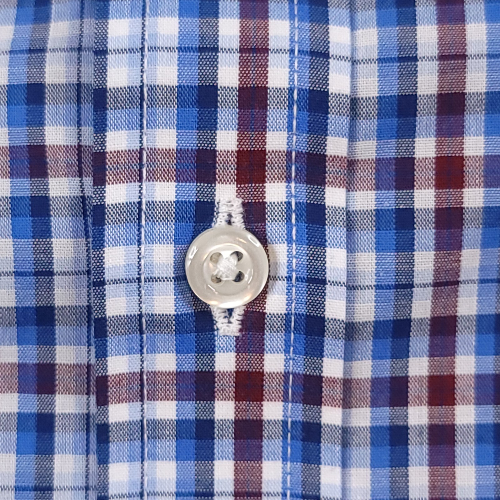 NWT Stafford Men's Travel Fitted Button-Up Shirt Blue Plaid Size 17-32/33