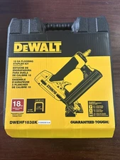 Dewalt 18 Gauge Flooring Stapler Kit