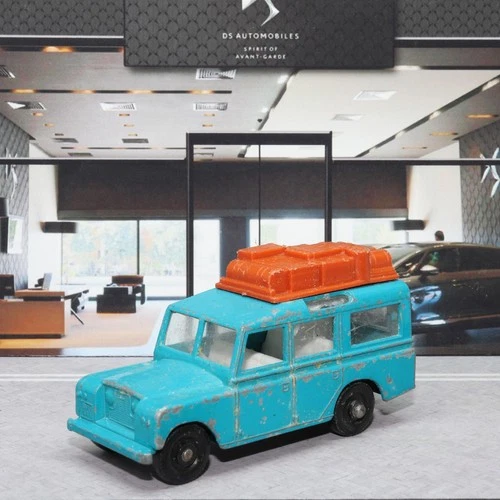 Matchbox Lesney Land Rover Safari No.12 1/64 Scale Die-cast Toy Model Car Used