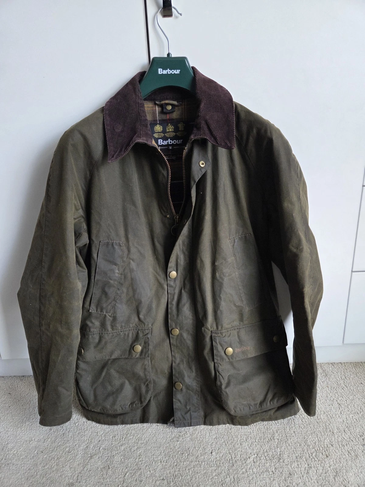 Barbour Ashby Wax Jacket Mens Medium Olive
Opens in a new window or tab