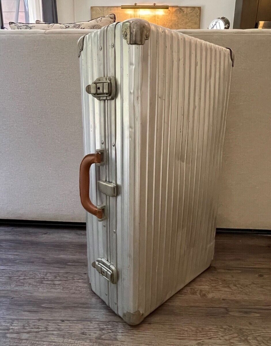 RIMOWA x PRADA (SUPER RARE COLLECTIBLE) Hard Suitcase Trunk RIMOWA x PRADA (SUPER RARE COLLECTIBLE) Hard Suitcase Trunk