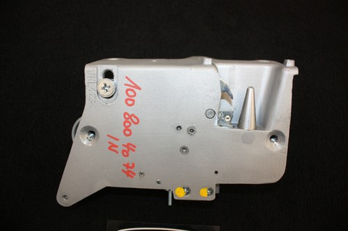 Mercedes Benz 600 Hydraulisches Türschloss vorne rechts / LL 100 800 40 74 - Bild 5 von 8