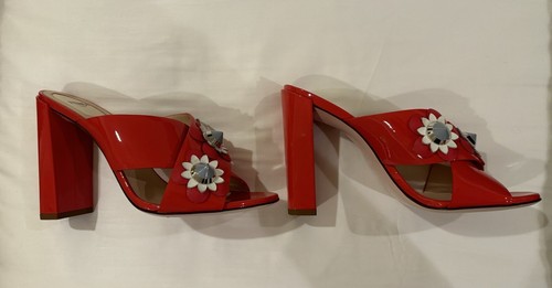 Fendi Flowerland Red Patent Heels SZ 8 - Picture 4 of 6