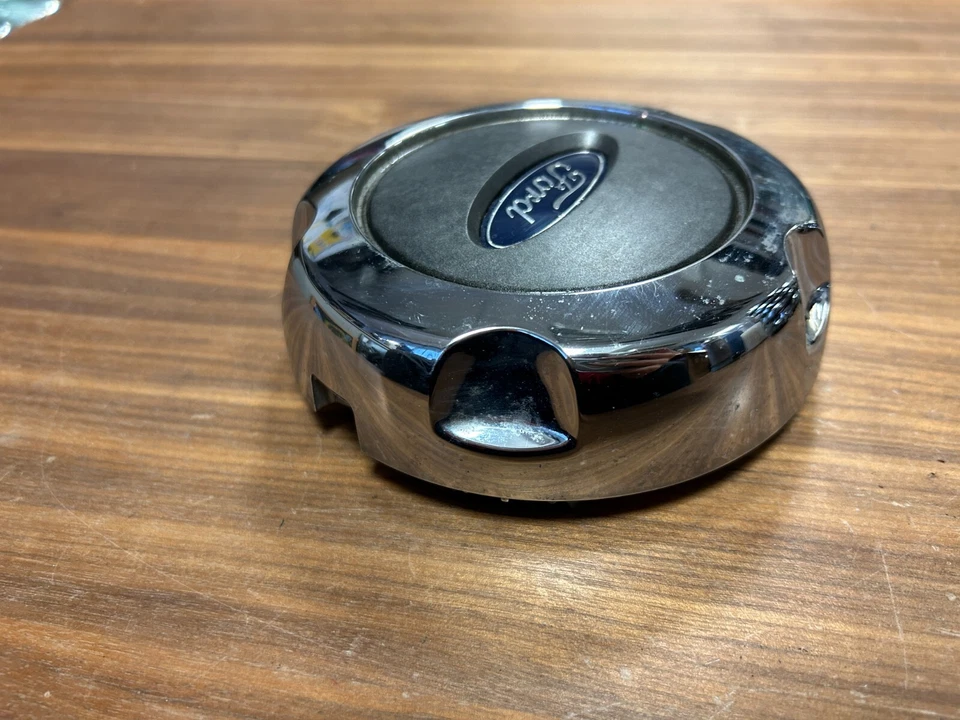 2002-2005 Ford Explorer Wheel Center Cap 1L24-1A096-HA - Image 4 of 4