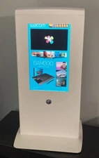 Brightsign TD1012 Retail display slideshows Tradeshows Weddings w/Bright Author