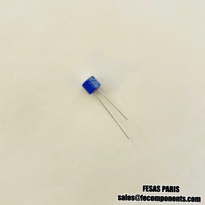 Sanyo 10SL33M Aluminium Elektrolytkondensatoren polarisiert 33μF 10V (50 Stück)