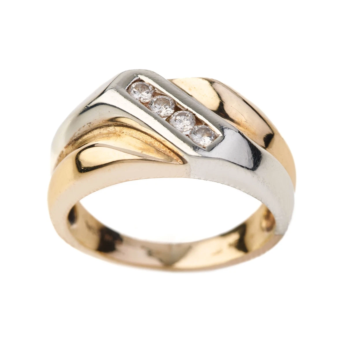 Two tone crossover clearance ring