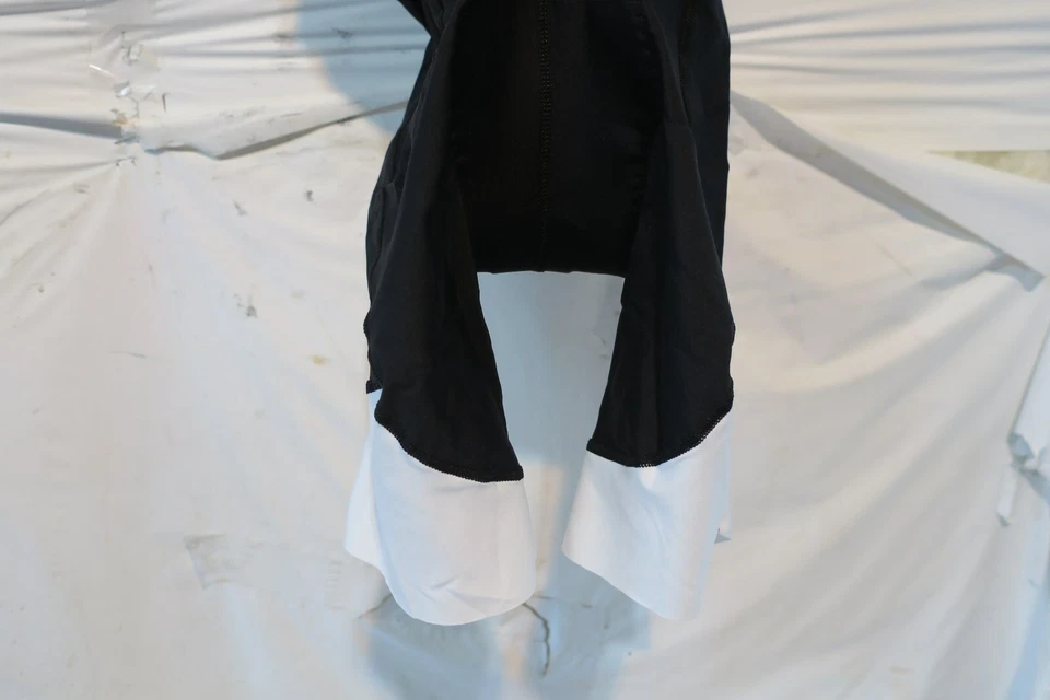 Culotte con tirantes Louis Garneau Neo Power Motion para hombre pequeño negro/blanco Foto 3 de 4