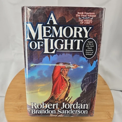 1st Edition A Memory of Light by Robert jordan, Hardcover, Mylar Cover