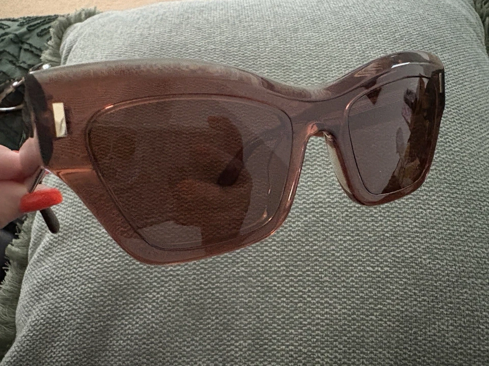 Gafas de sol Calvin Klein marrón ojo de gato lentes marrones CK23503S 54 20 145 Foto 2 de 4