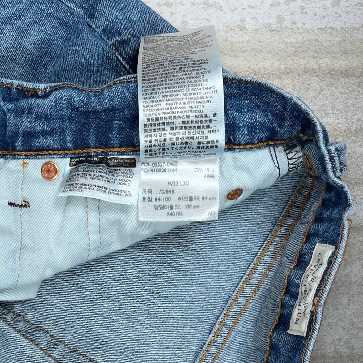 Vintage Y2K Levis Jeans 527 33x30 Slim Bootcut Flared Fit Medium Wash Big E image 5