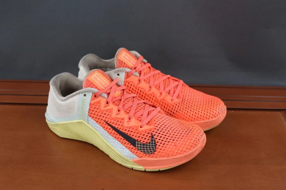 Nike Metcon 4 Zapatos para Mujer Talla 8.5 Naranja Con Cordones Entrenamiento Atlético AQ3160-800 Foto 3 de 4