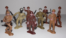 Vintage Bergen-Beton Mixed Lot Of 12 World War II Plastic Toy Soldier
