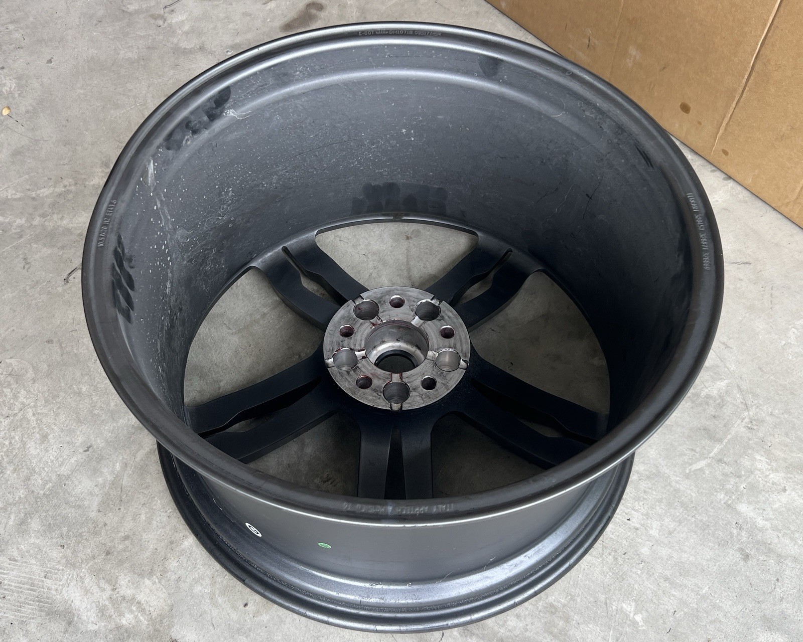 Ferrari GTC4Lusso T 2010-2020 Rear Wheel P/N 328457