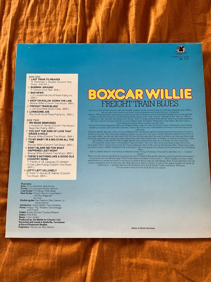 Boxcar Willie – Freight Train Blues UK 1984 NEAR MINT Professionally Cleaned - Bild 2 von 4