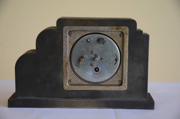 TOYO CLOCK Table Clock, Metal, Antimony, Showa Retro, 11.5cm TOYO CLOCK Table Clock, Metal, Antimony, Showa Retro, 11.5cm