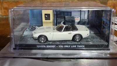 James bond 007 tOYOTA 200GT 1/43 Eaglemoss + ISSUE
