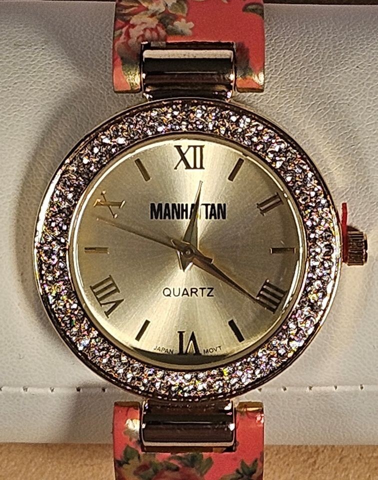 Women\'s Croton Manhattan Watch, Gold Tone Rhinestone Bezel -‎ NIB Manhattan Croton Diamond Quartz Gold Tone mesh band Watch  main image 4