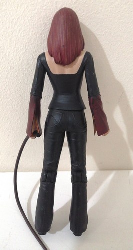 Fox 2004 Buffy The Vampire Slayer WILLOW Action Figure With Whip 15 cm - Picture 4 of 4
