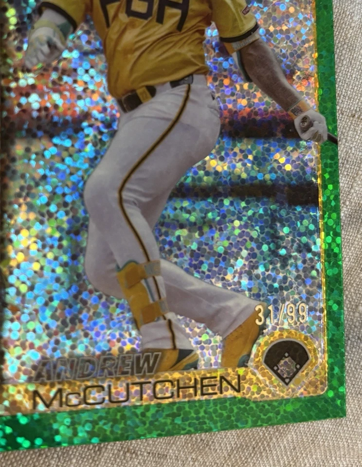 2025 Topps Holiday #HC-79 Andrew McCutchen cromo verde moteado refractor/99 Foto 3 de 3
