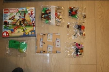 LEGO Spider-Man: Spidey and Gobby's Raptor Battle at Tree House Hq (11200)