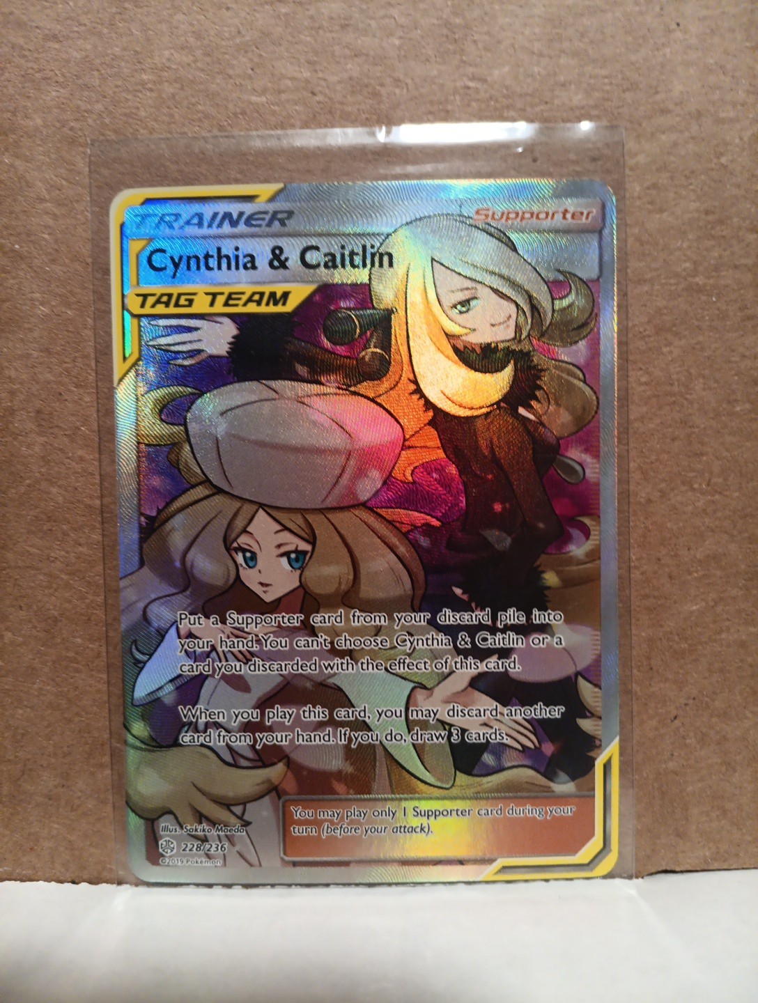 Pokemon Cynthia & Caitlin Tag Team Full Art Cosmic Eclipse 228/236 NM