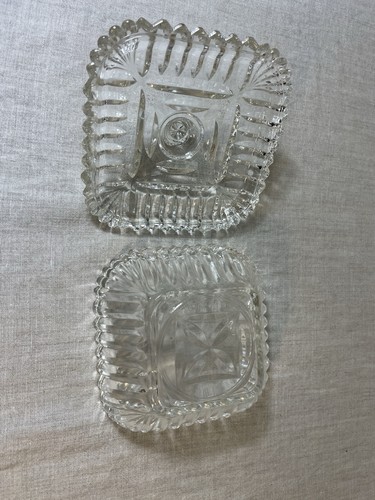 Plato de baratija de caramelo de vidrio cuadrado Anchor Hocking tapa enrollada trébol transparente de colección - Imagen 4 de 4