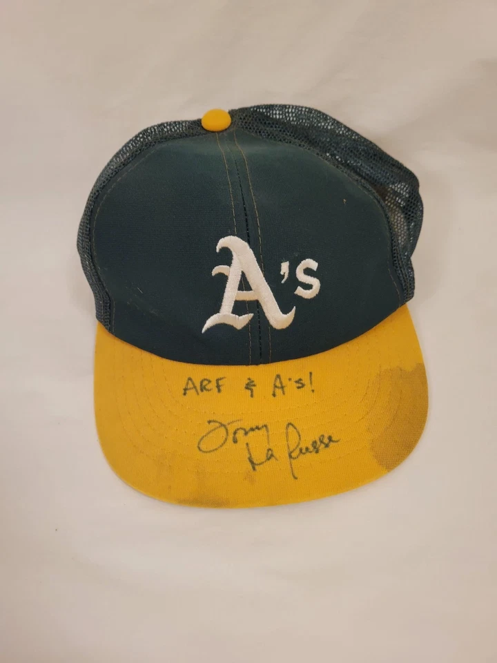 Gorra de béisbol firmada por Tony La Russa, A's Athletics MLB, algunas con uso Foto 2 de 4