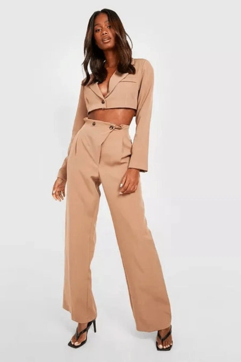 Pant crop top with best sale jacket