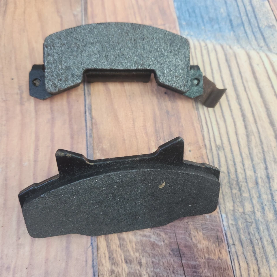 Pastillas de freno delanteras semi metálicas Bendix MKD214 para Chevette Pontiac T1000 1983-87 Foto 3 de 4