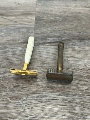 Vintage 1930s Gillette DE Safety Razor & 1 White Handle Gem Razor