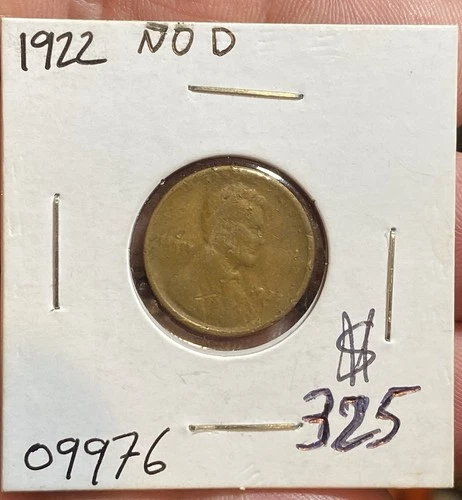 1922 no D  week D Lincoln Cent Penny - Good to Very Good Condition -