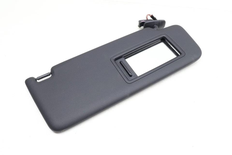 AUDI A4 2017-2024 - Parasol derecho/espejo 8W0857552AM Foto 2 de 4