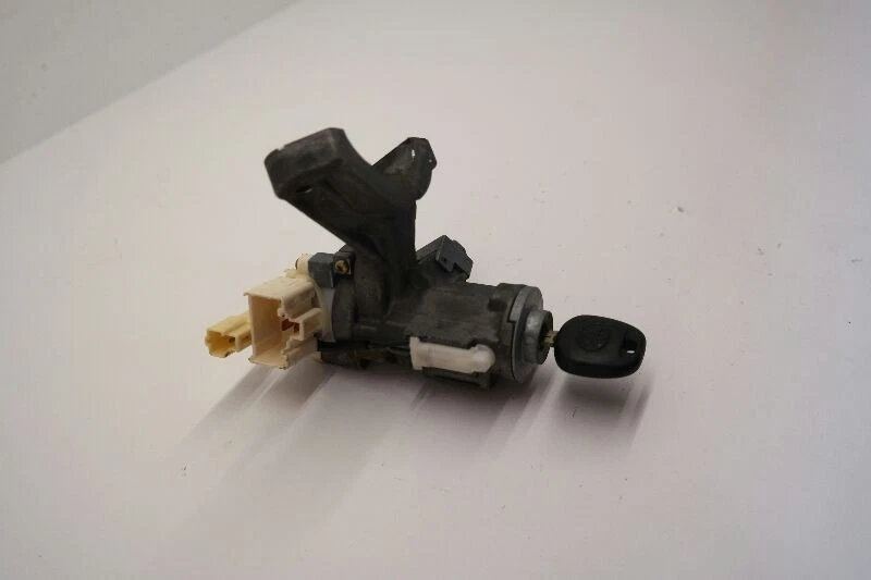 03-20 Interruptor de encendido TOYOTA 4 RUNNER encendido convencional con llave OEM Foto 4 de 4