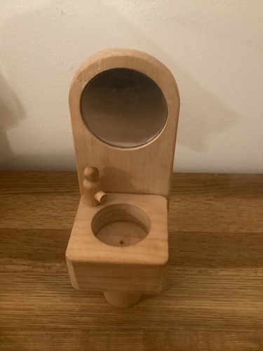 Juego de baño muebles de madera para casa de muñecas ELC - Imagen 7 de 8
