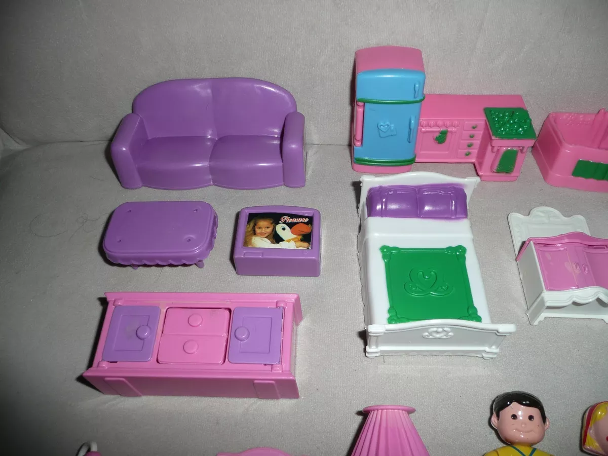 Fashion Dollhouse with 23-Piece Furniture Set