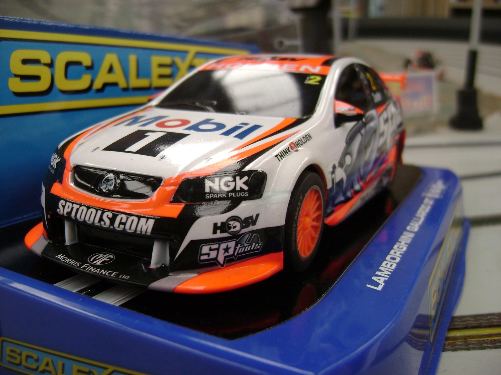 Scalextric Rare V8 supercar Tander 2 SP tools Revo slot NSR ninco fly