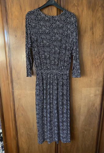 Brand New Peacocks Size 12 Black And White Ditsy Floral Print V Neck Dress - Picture 9 of 10