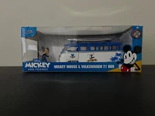 Jada - 1:24 1962 Volkswagen T1 Bus with Mickey Figure - NEW