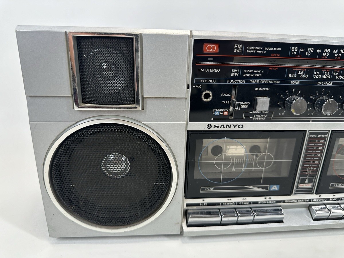 希少⁉️デッドストック SANYO MEGA ESSE SLIMα VINTAGE *NEW* 80's Sanyo Boombox M9903K AM/FM Cassette